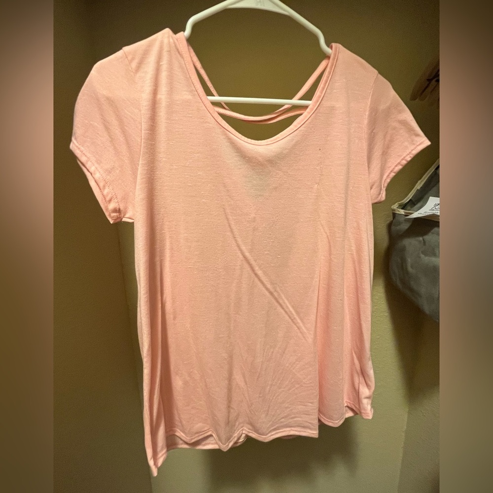 Pink tshirt